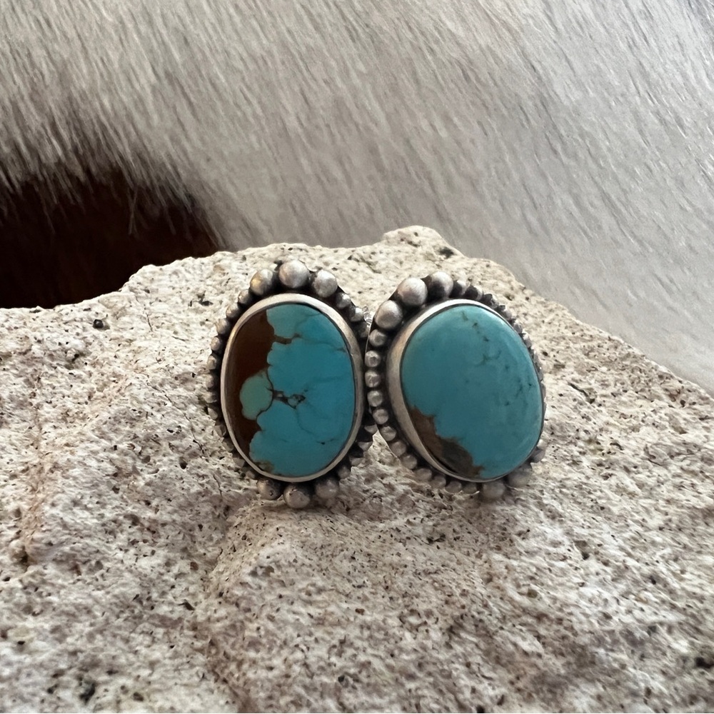 ❤️ #8 Mine Turquoise Navajo Style Matte Brushed 925 Upscale Stud Earrings 5.2 Gm - Picture 8 of 12